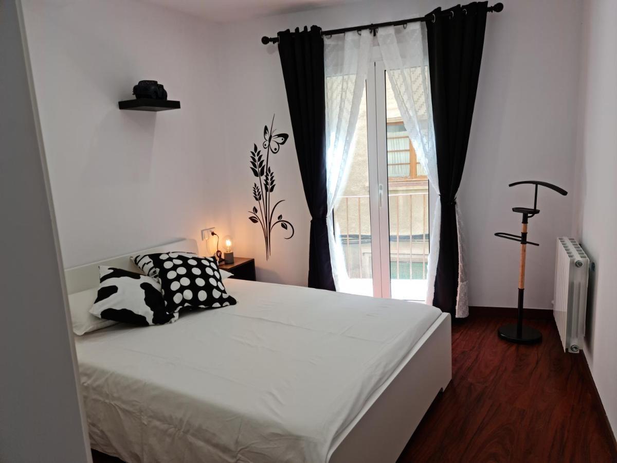Ca La Maria Apartment La Seu d'Urgell Luaran gambar